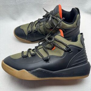 AND1 Attack 3.0 basketball sneakers, Men’s size 6